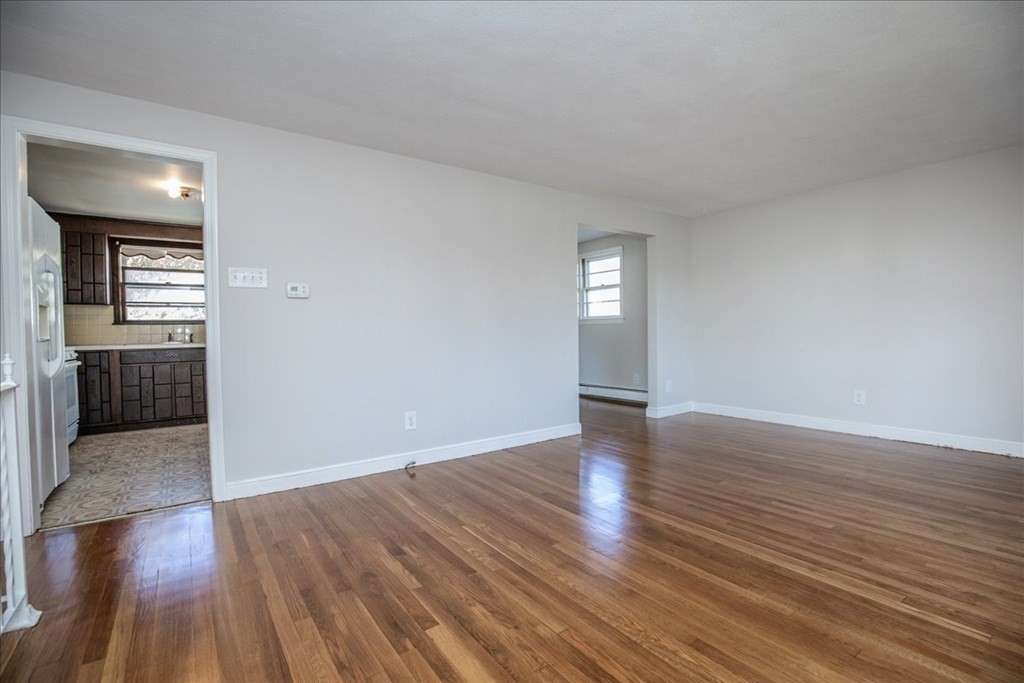 3 Barbara Road Stoneham, MA 02180 - Photo 8 of 32 Gallery Image 8