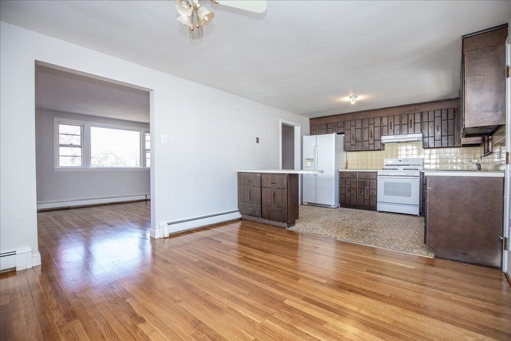 3 Barbara Road Stoneham, MA 02180 - Photo 10 of 32 Gallery Image 10
