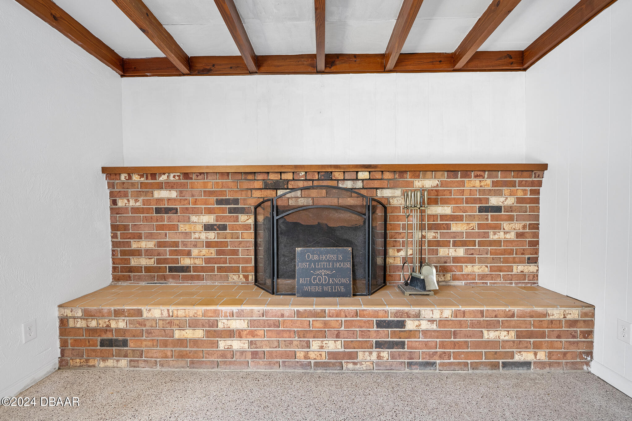 111 Ray Mar Drive Ormond Beach, FL 32176 - Photo 6 of 40 Family Room