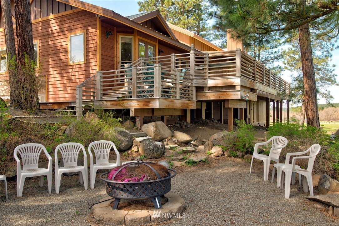 101 Teanaway Road Cle Elum, WA 98922 - Photo 17 of 24 Gallery Image 17