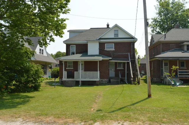 $399,000 | 1323 South 8th Street, Goshen, IN 46526