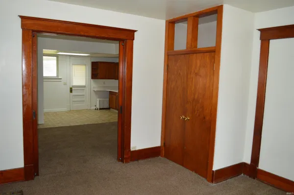 $399,000 | 1323 South 8th Street, Goshen, IN 46526