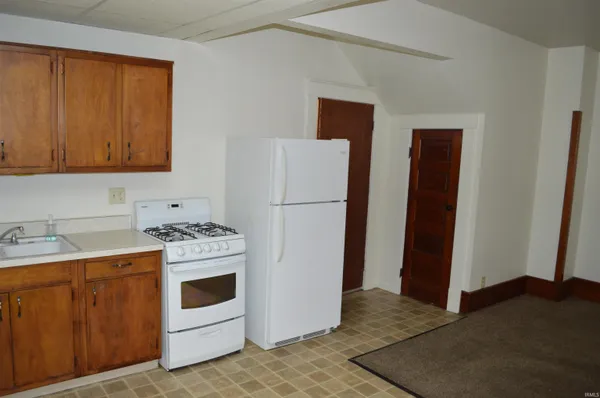$399,000 | 1323 South 8th Street, Goshen, IN 46526