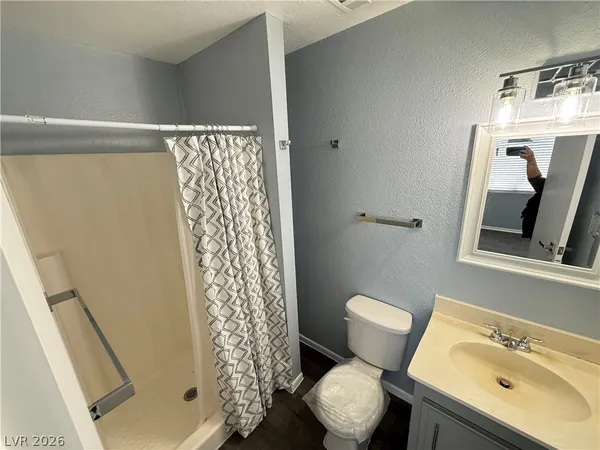 $1,550 | 3605 Villa Knolls E Drive, Las Vegas, NV 89120