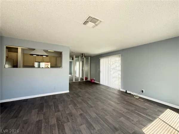 $1,550 | 3605 Villa Knolls E Drive, Las Vegas, NV 89120