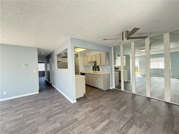 $1,550 | 3605 Villa Knolls E Drive, Las Vegas, NV 89120