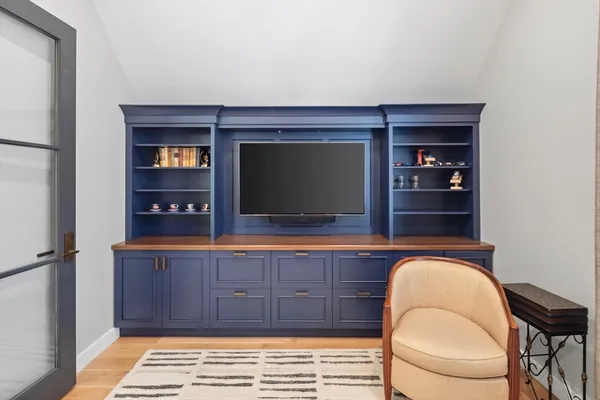 $10,000 | 7 Bobby Jones Drive, Unit 7, Andover, MA 01810