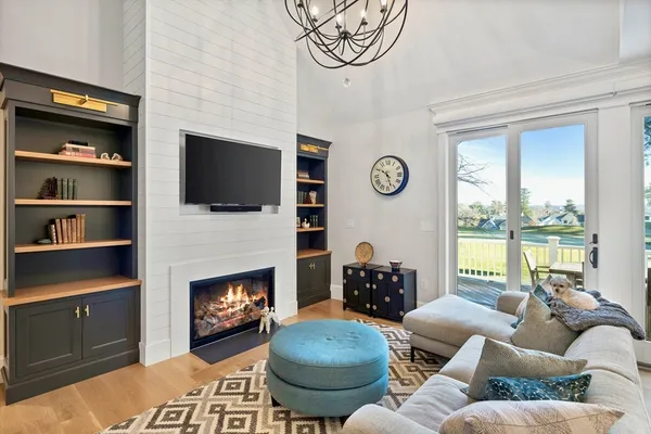 $10,000 | 7 Bobby Jones Drive, Unit 7, Andover, MA 01810