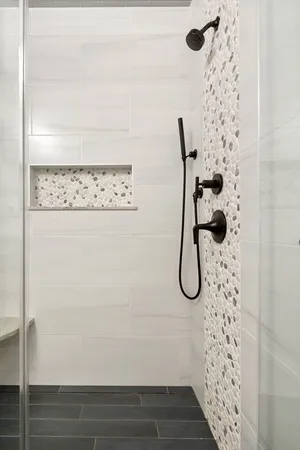 $10,000 | 7 Bobby Jones Drive, Unit 7, Andover, MA 01810