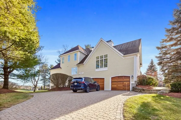 $10,000 | 7 Bobby Jones Drive, Unit 7, Andover, MA 01810