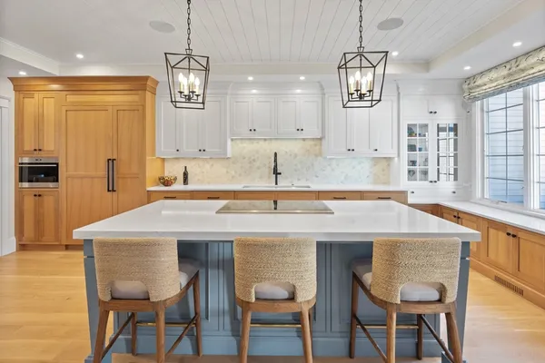 $10,000 | 7 Bobby Jones Drive, Unit 7, Andover, MA 01810