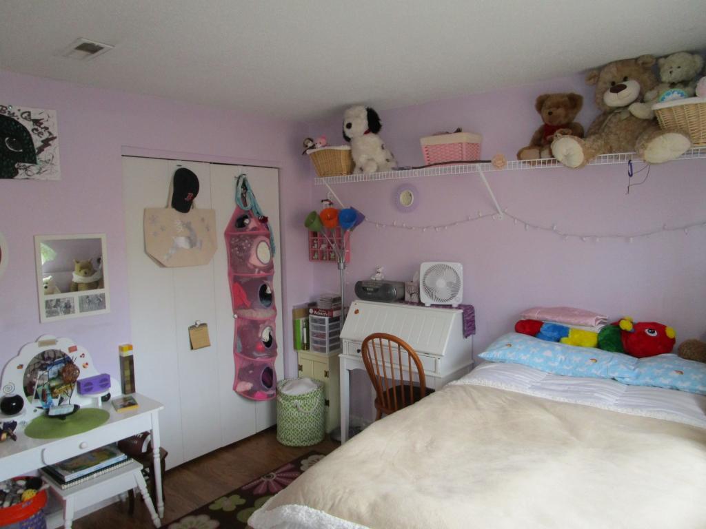 5 Brookside Drive, Unit 2 Exeter, NH 03833 - Photo 11 of 21 Gallery Image 11