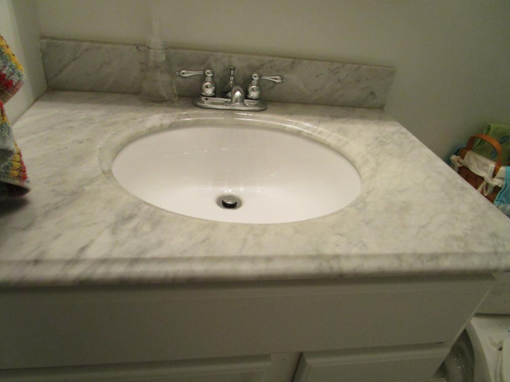 5 Brookside Drive, Unit 2 Exeter, NH 03833 - Photo 9 of 21 Gallery Image 9