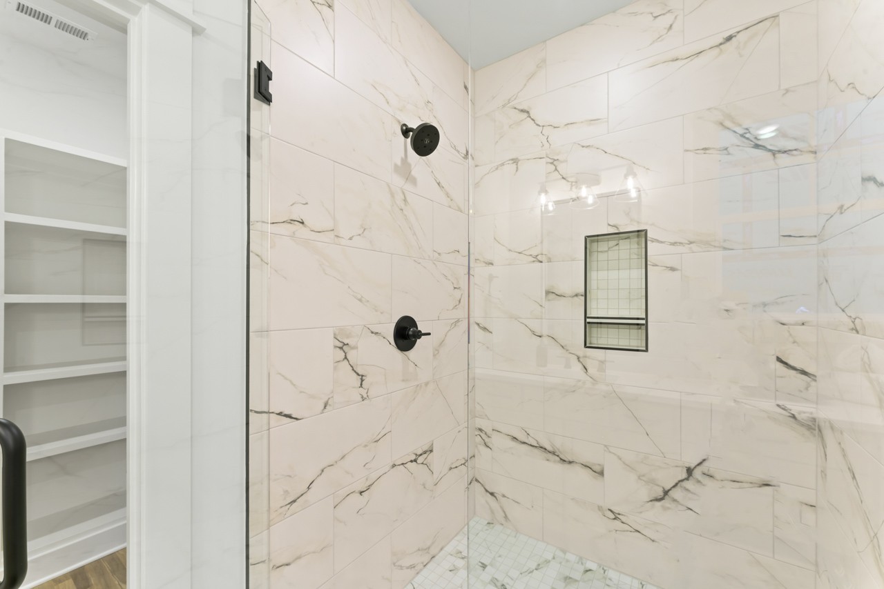 2302 Porter Road, Unit B Nashville, TN 37206 - Photo 19 of 37 Gallery Image 19