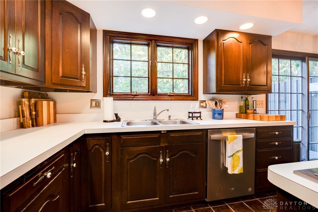 4301 Tait Road Kettering, OH 45429 - Photo 17 of 76 Gallery Image 17