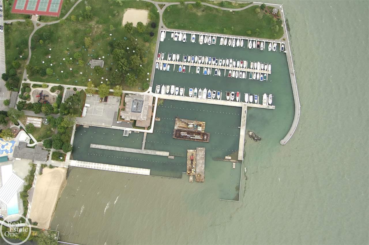 334 Fisher Road Grosse Pointe, MI 48230 - Photo 63 of 65 Pier Marina