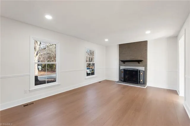 $2,300 | 1705 Three Meadows Road, Greensboro, NC 27455