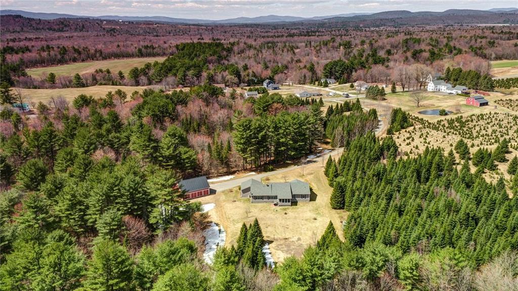 221 North Parish Road Turner, ME 04282 - Photo 3 of 35 Photo