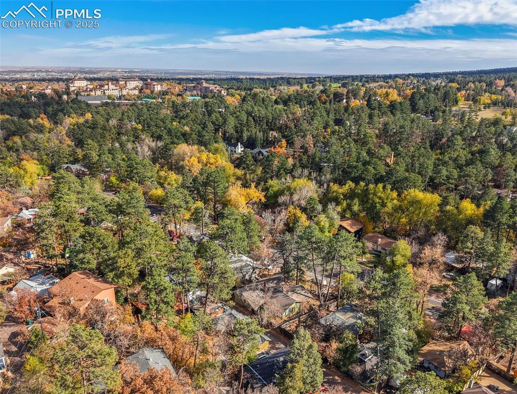 2004 Oak Way Colorado Springs, CO 80906 - Photo 4 of 25