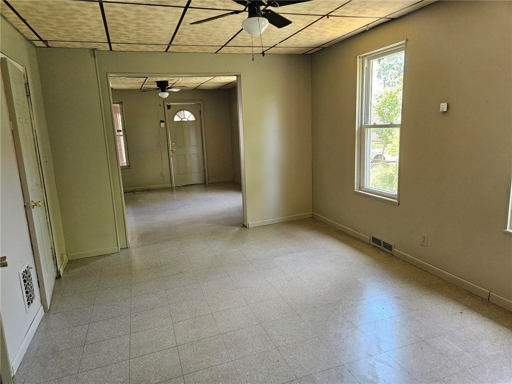 15 Laser Street Rochester, NY 14621 - Photo 3 of 9