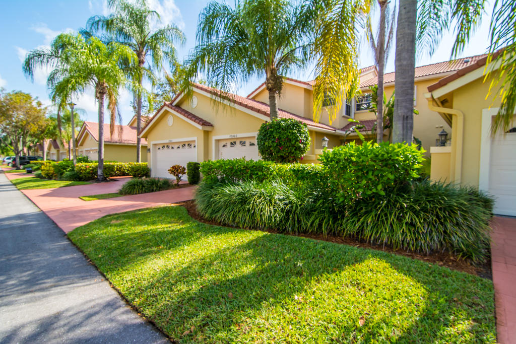 17046 Boca Club Boulevard, Unit 2 Boca Raton, FL 33487 - Photo 3 of 37 b-3