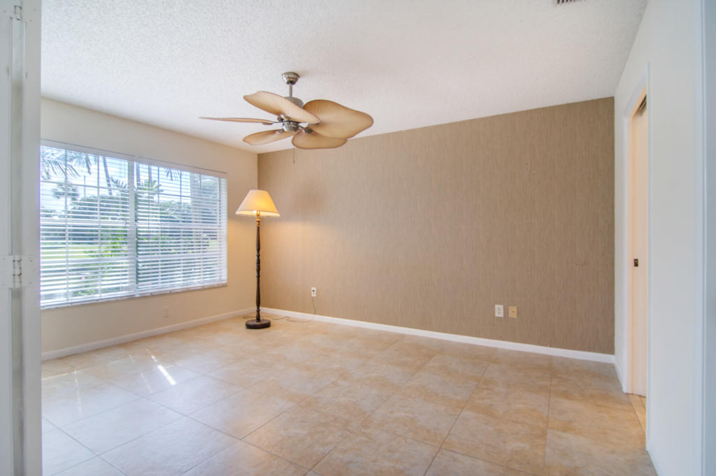 17046 Boca Club Boulevard, Unit 2 Boca Raton, FL 33487 - Photo 10 of 37 b-13