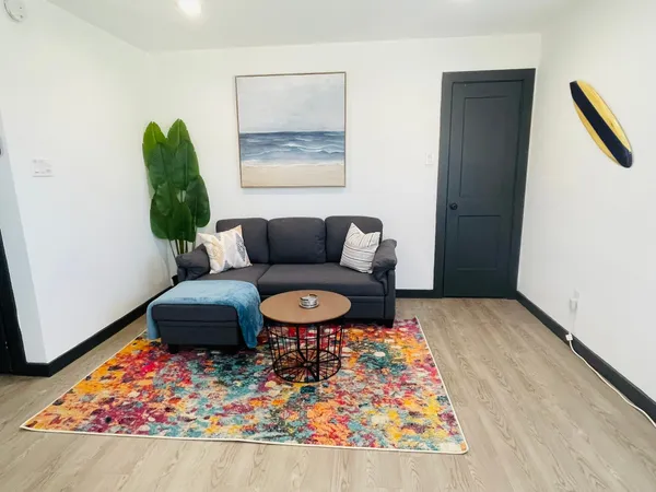 $1,000,000 | 5103 Avenue O, Galveston, TX 77551