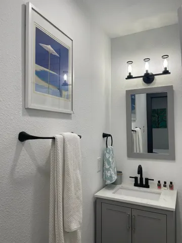 $1,000,000 | 5103 Avenue O, Galveston, TX 77551