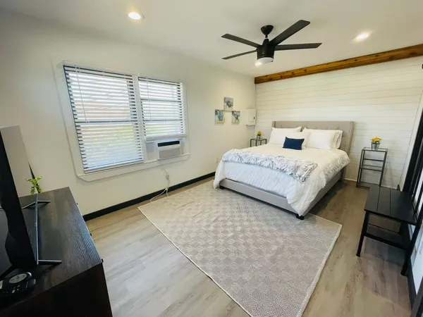 $1,000,000 | 5103 Avenue O, Galveston, TX 77551