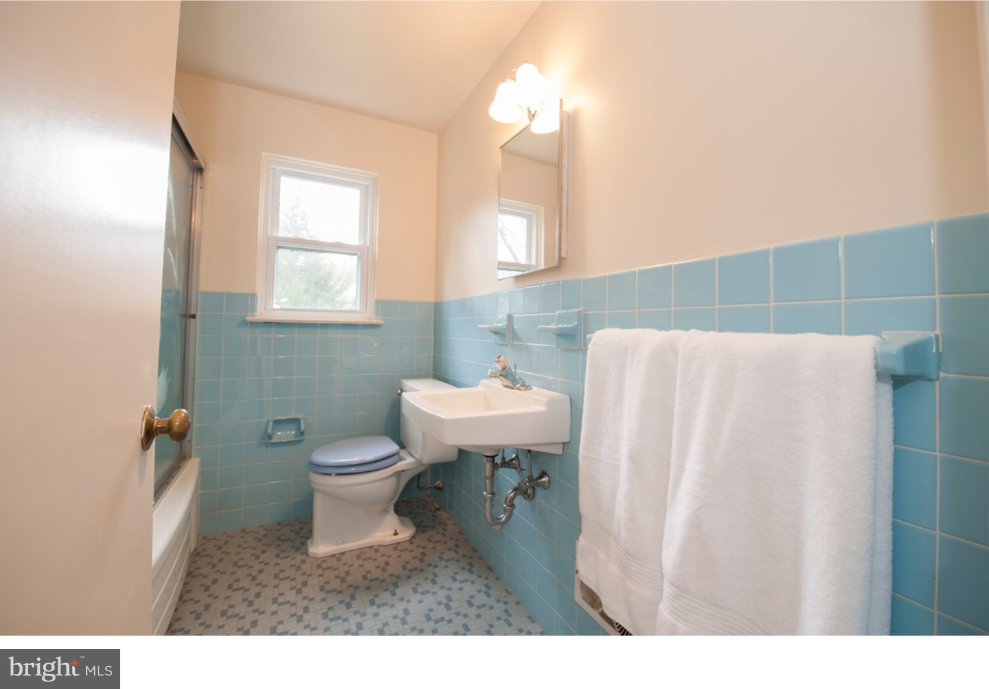 683 Media Line Road Broomall, PA 19008 - Photo 15 of 25