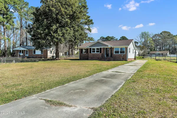 $209,000 | 107 Knight Place, Jacksonville, NC 28546