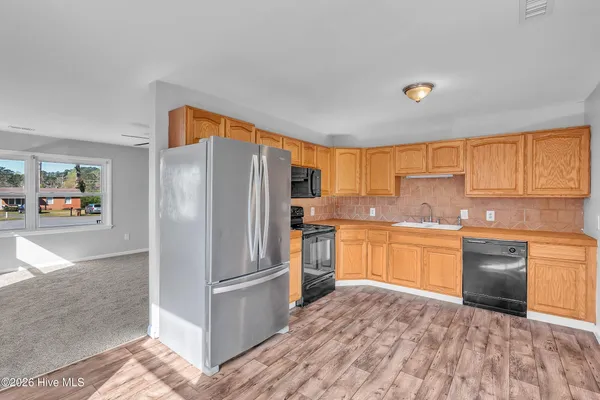 $209,000 | 107 Knight Place, Jacksonville, NC 28546