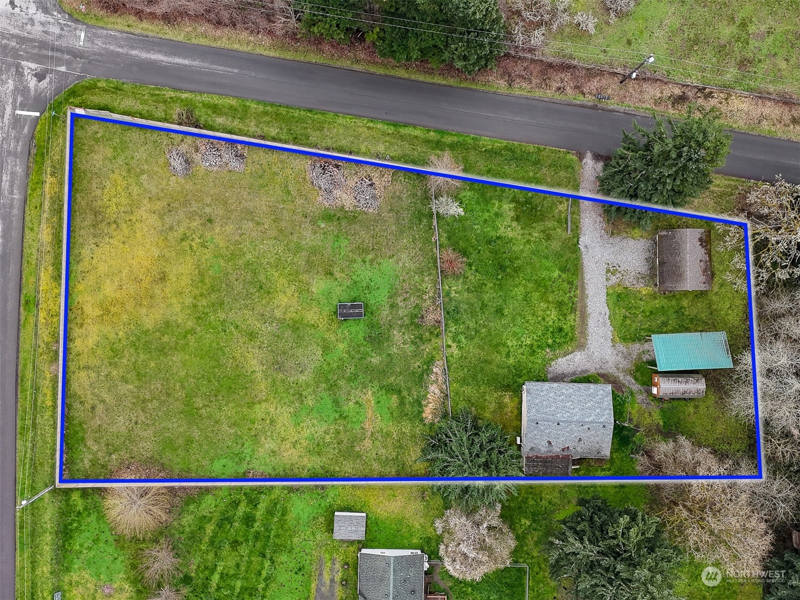 730 Tipsoo Loop South Rainier, WA 98576 - Photo 31 of 35 a view of a balcony