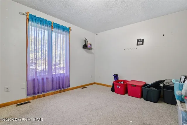 $246,900 | 165 Grouse Ridge Lane, Drums, PA 18222