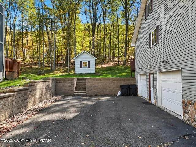 $246,900 | 165 Grouse Ridge Lane, Drums, PA 18222