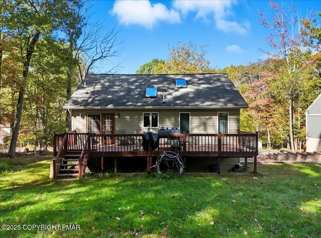 $246,900 | 165 Grouse Ridge Lane, Drums, PA 18222