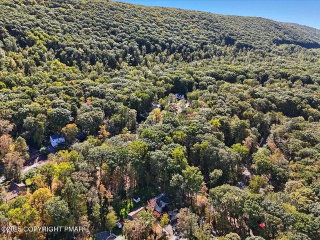 $246,900 | 165 Grouse Ridge Lane, Drums, PA 18222