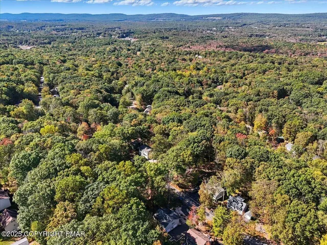 $246,900 | 165 Grouse Ridge Lane, Drums, PA 18222