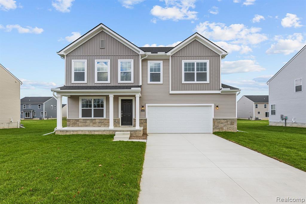 54532 Mockingbird Chesterfield, MI 48047 - Photo 1 of 33