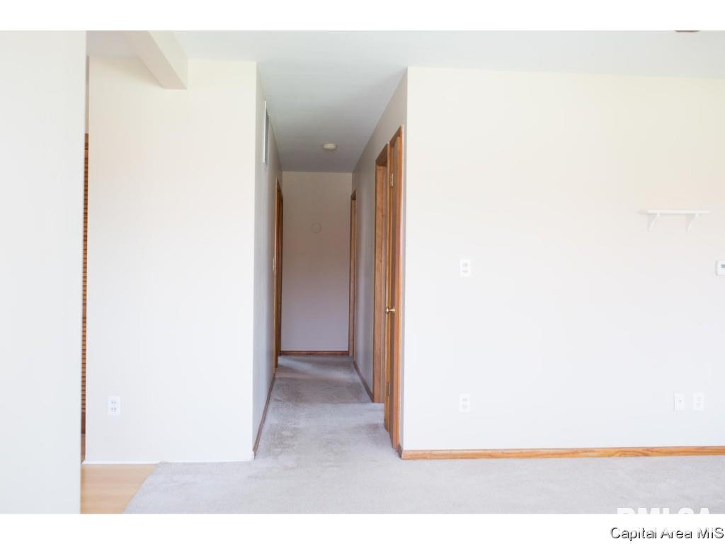 3239 South 6th Street Springfield, IL 62703 - Photo 8 of 16