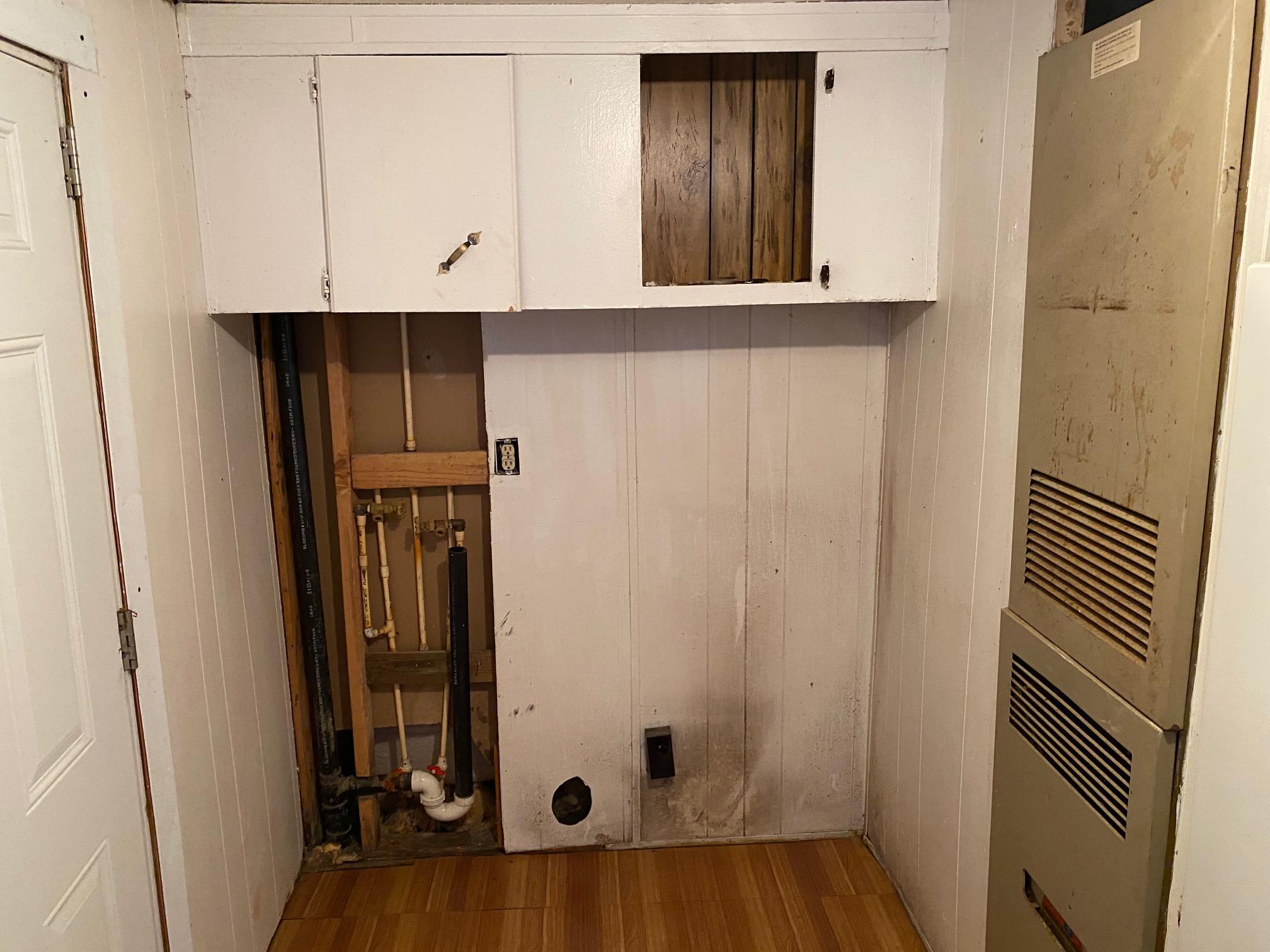 196 Indian Lakes Road Hawthorne, FL 32640 - Photo 26 of 27 a view of cabinets and wooden floor