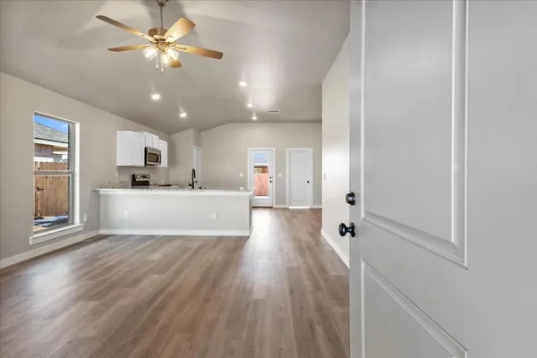 $1,700 | 6929 10th Street, Lubbock, TX 79416