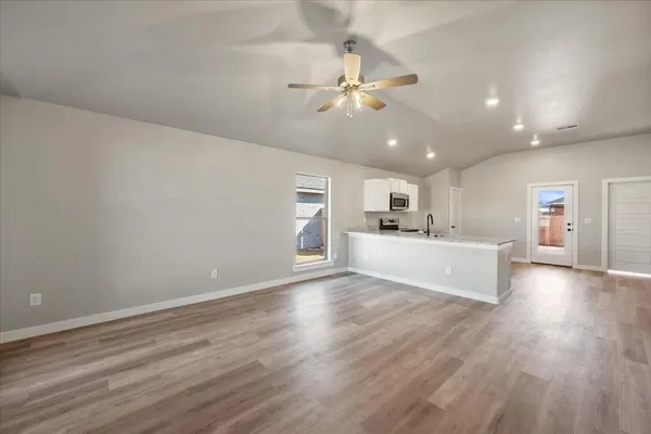 $1,700 | 6929 10th Street, Lubbock, TX 79416