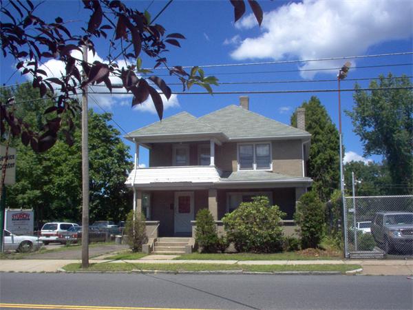 472 Main Street Springfield, MA 01151 - Photo 2 of 4