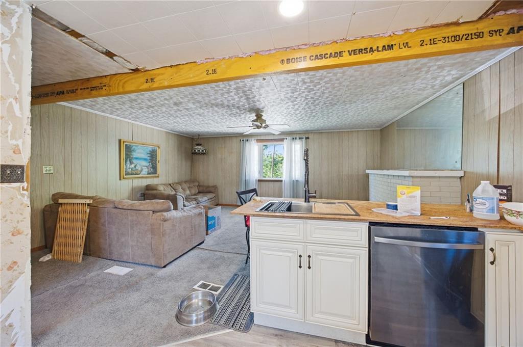 1081 Main Street Republic, PA 15475 - Photo 7 of 25