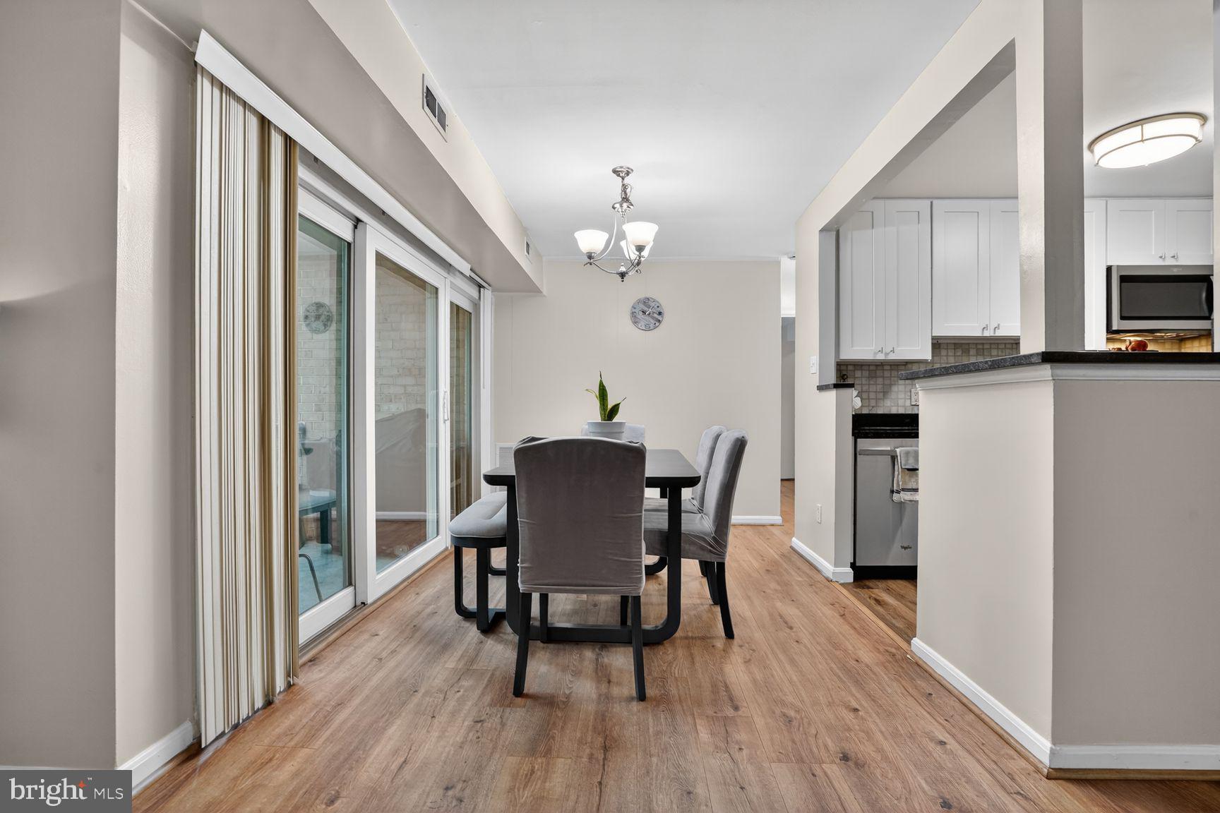 2911 Charing Cross Road, Unit 8 Falls Church, VA 22042 - Photo 17 of 23 Dining kitchen layout Yorktowne Square condo