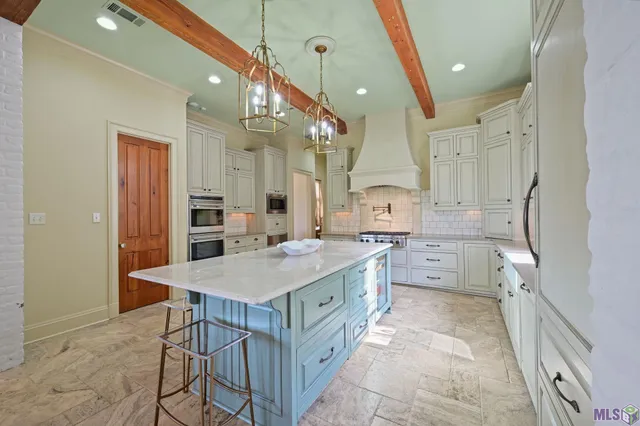 $1,224,900 | 18663 Santa Maria Drive, St. George, LA 70809