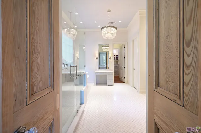 $1,224,900 | 18663 Santa Maria Drive, St. George, LA 70809