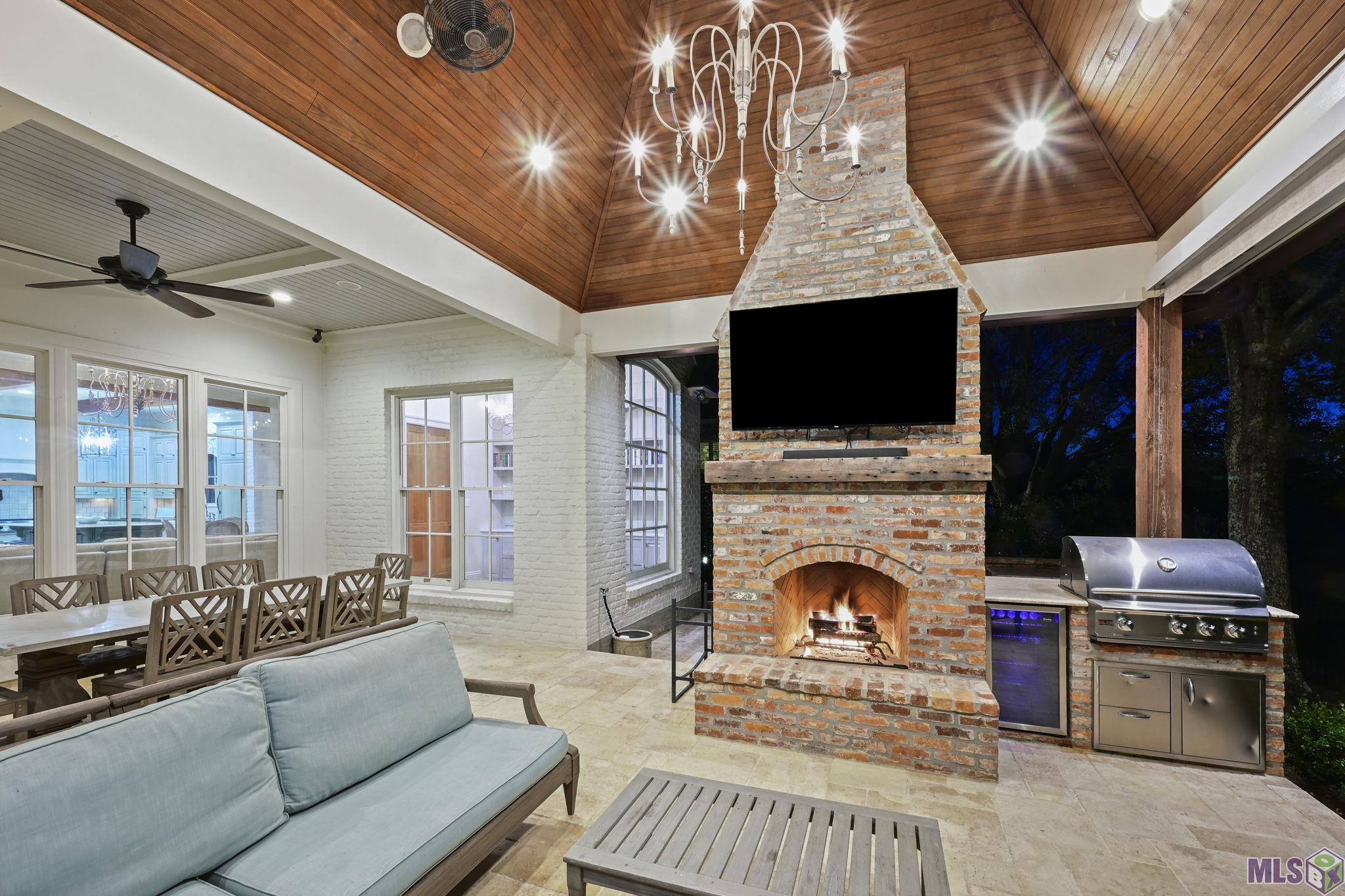 18663 Santa Maria Drive St. George, LA 70809 - Photo 45 of 60