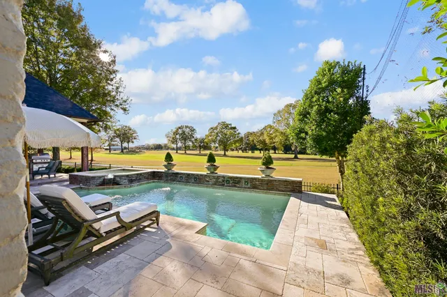 $1,224,900 | 18663 Santa Maria Drive, St. George, LA 70809